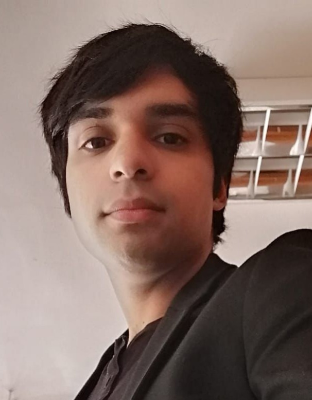 Vincenzo Guazzini Guevara, autor del libro de fantasía 𝑃𝑜𝑠𝑡 𝐴𝑝𝑜𝑐𝑎𝑙𝑖́𝑝𝑡𝑖𝑐𝑎. thumbnail