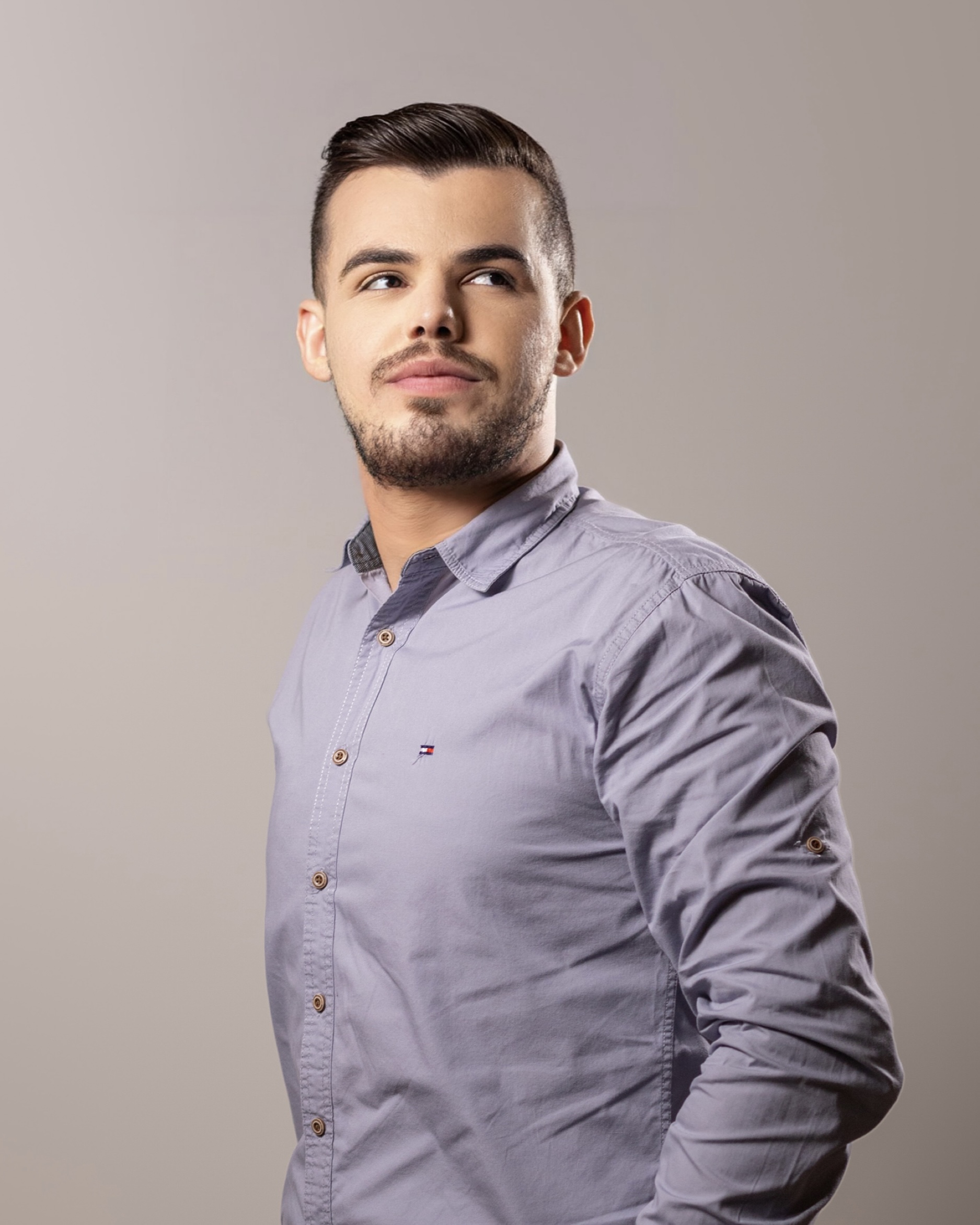 Noivas e debutantes  thumbnail