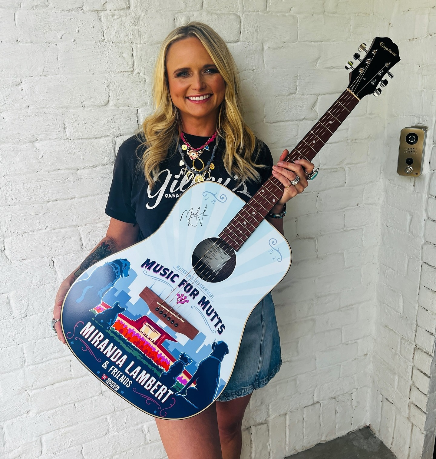 TICKETS: see Miranda Lambert live thumbnail