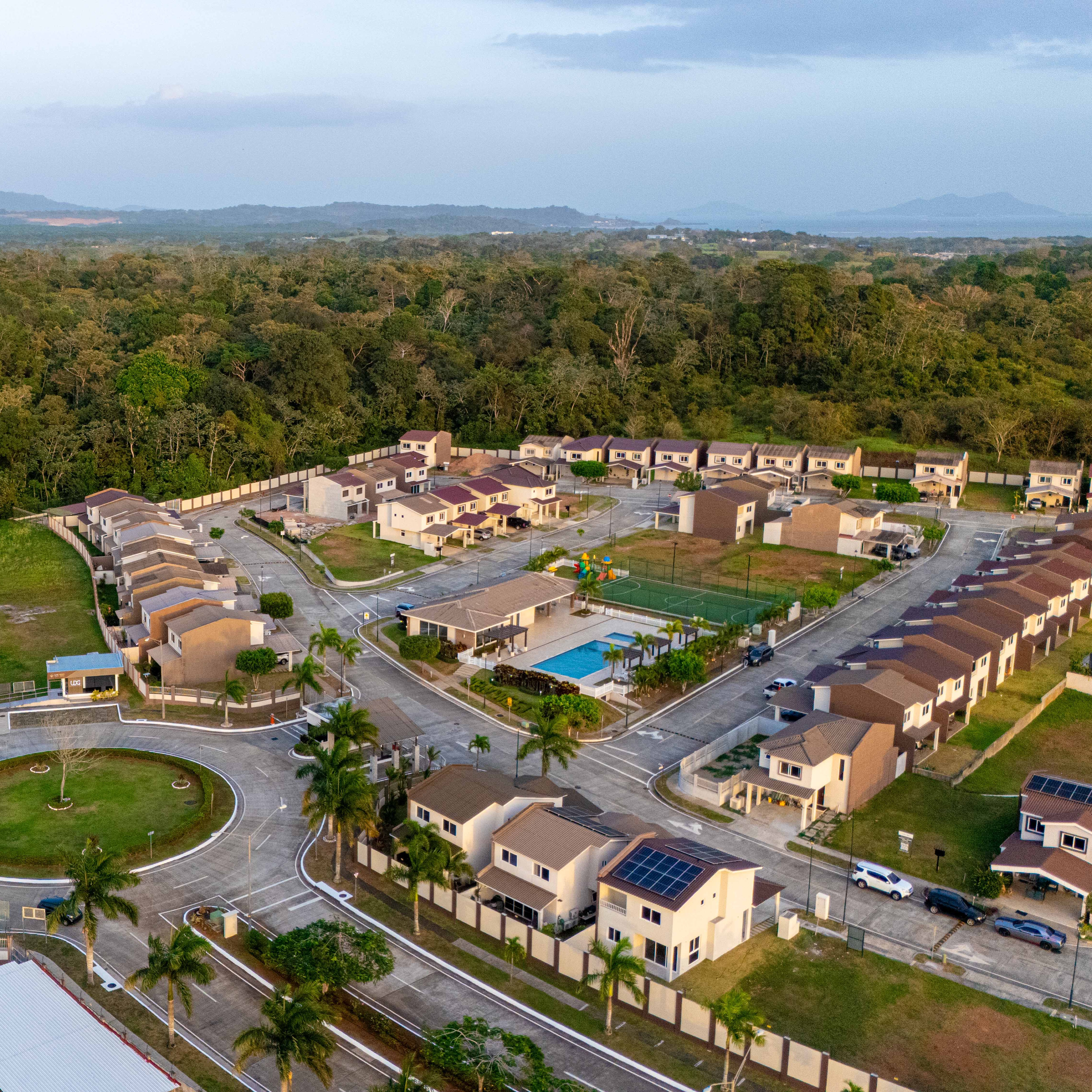 New West, Costa Verde thumbnail