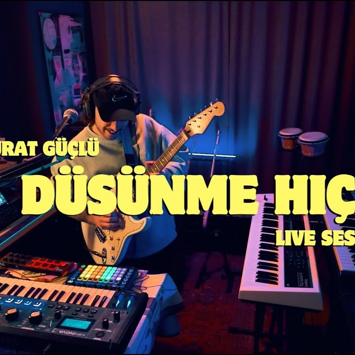 Düşünme Hiç (Live) thumbnail