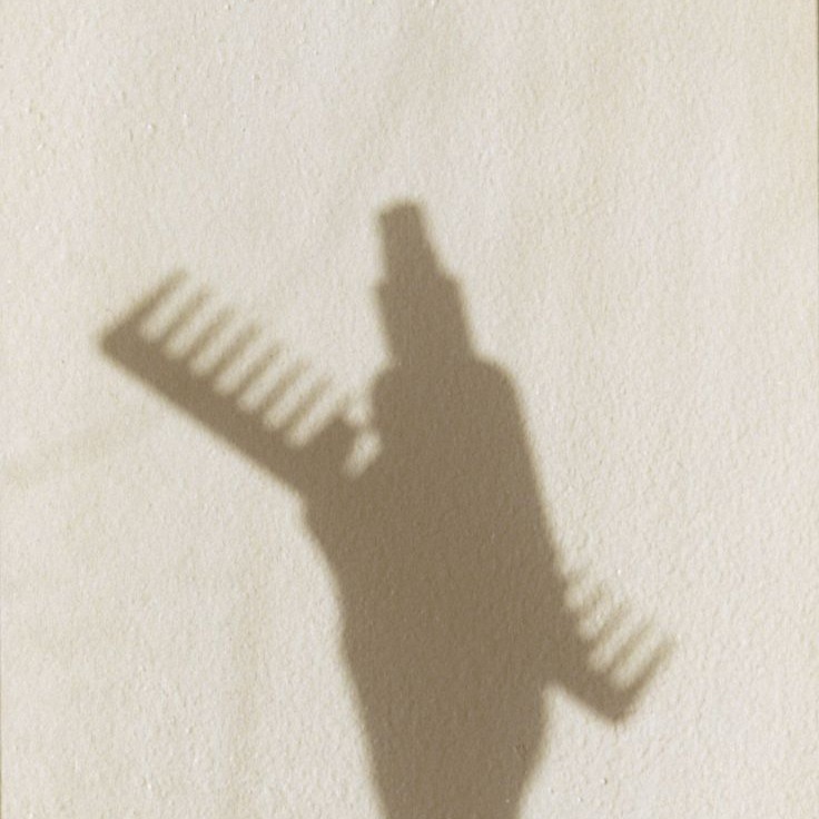 IUI Heated Roller Brush thumbnail