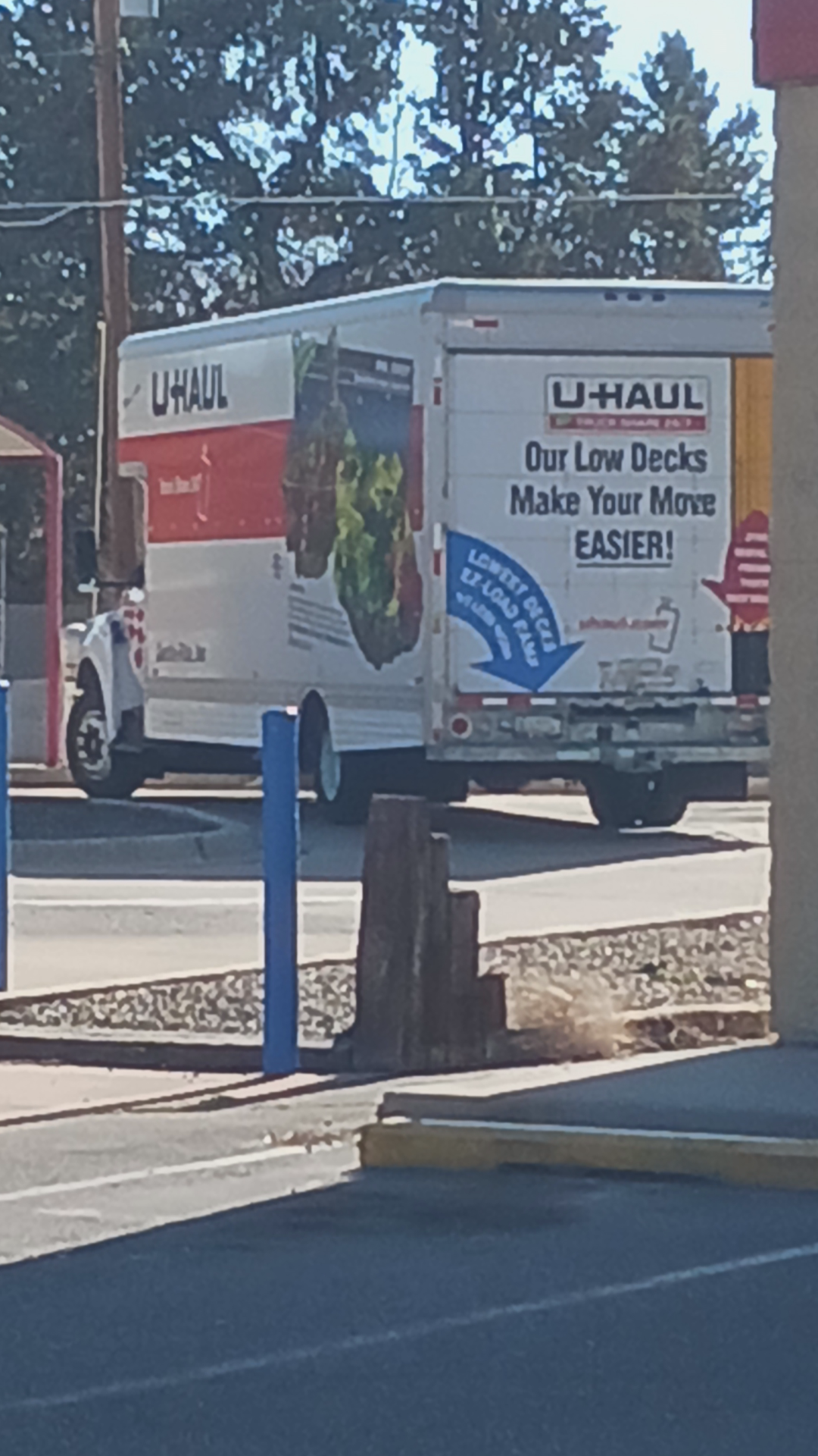 Help family with U-Haul stolen thumbnail