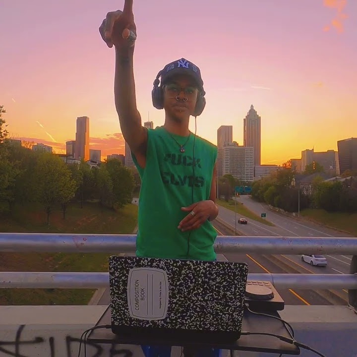 Deep House & The City thumbnail