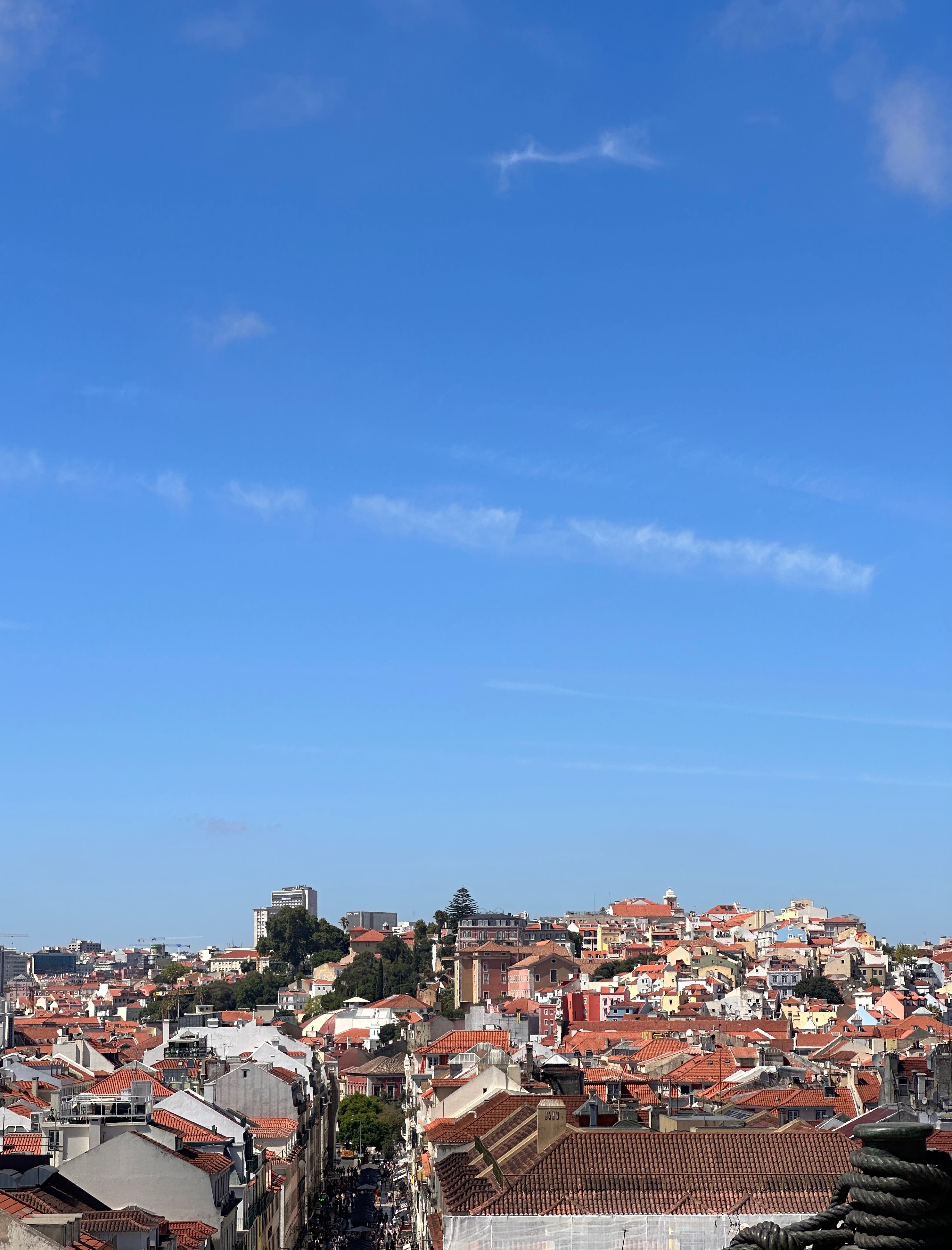 Lisbon Guide Map | 70+ Spots thumbnail