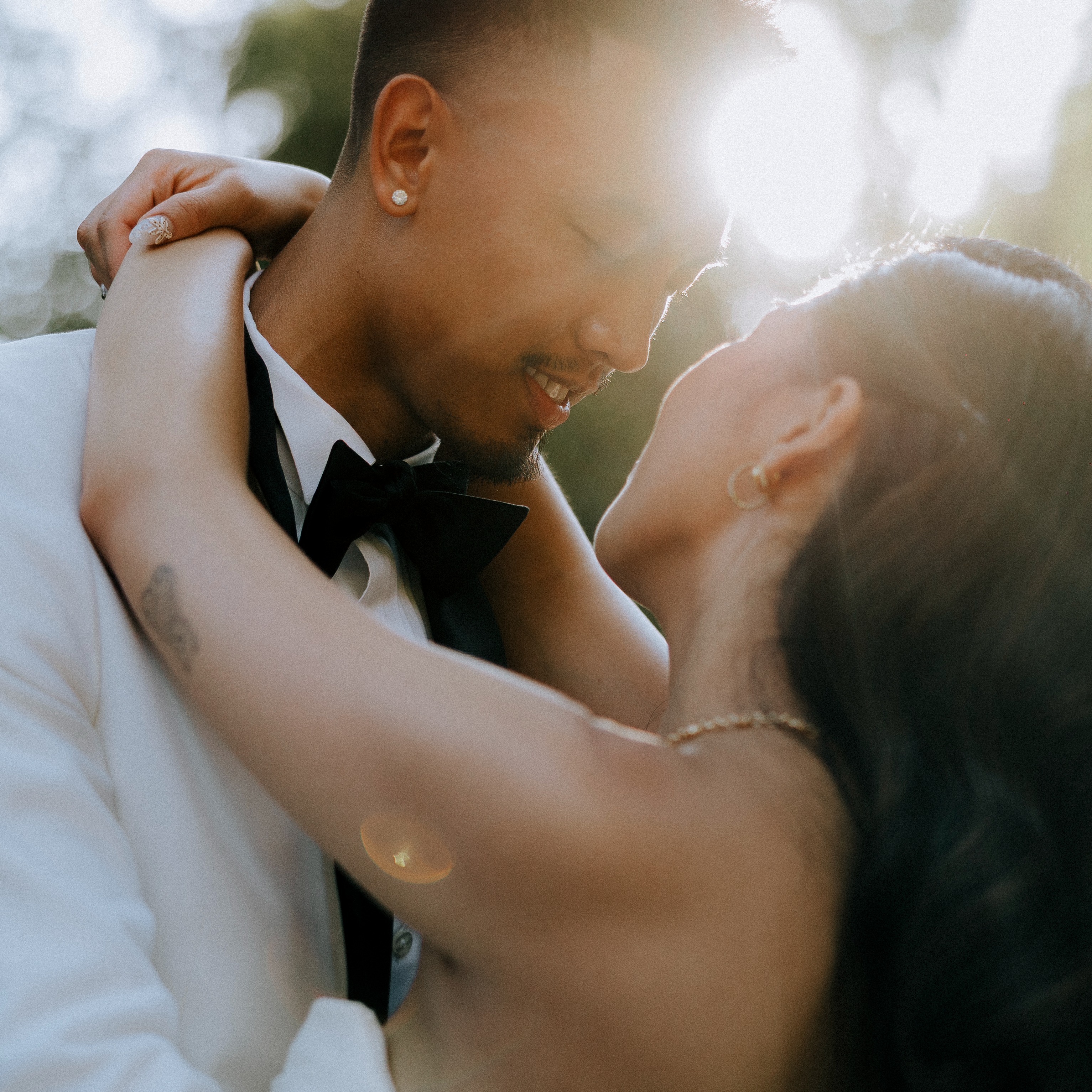 Inquire! Send A Quick Hello! thumbnail