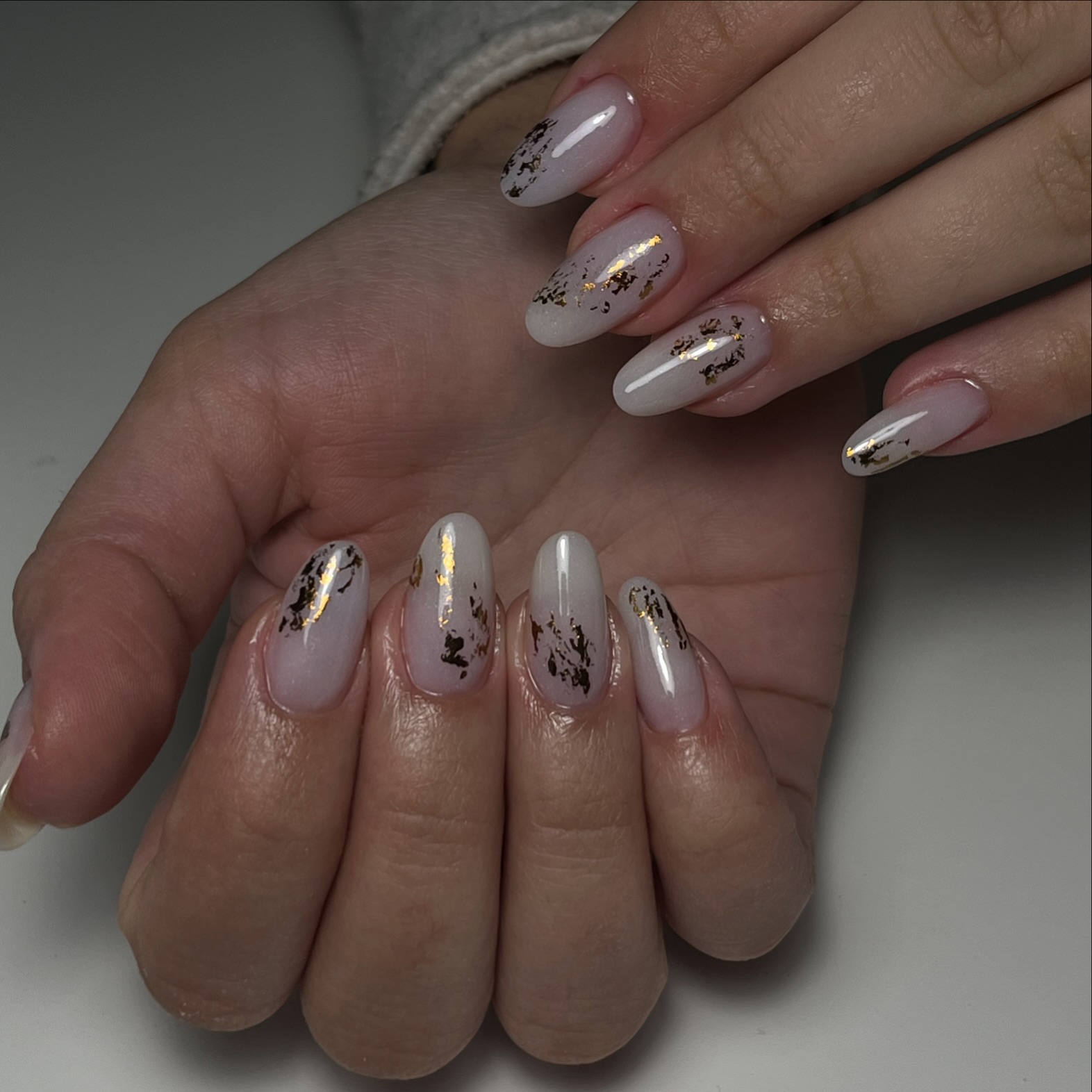 🤍✨
.
#nailsnailsnails #nails #nailsart #nailstagram #nailsdesign #nailsonfleek #gelnails #gel #gelinho #nailsart #nailar