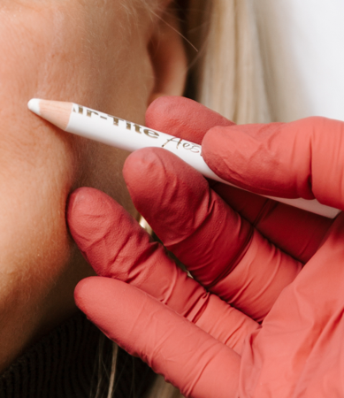 New to injectables? Enjoy 5 complimentary units of Botox or Dysport! thumbnail