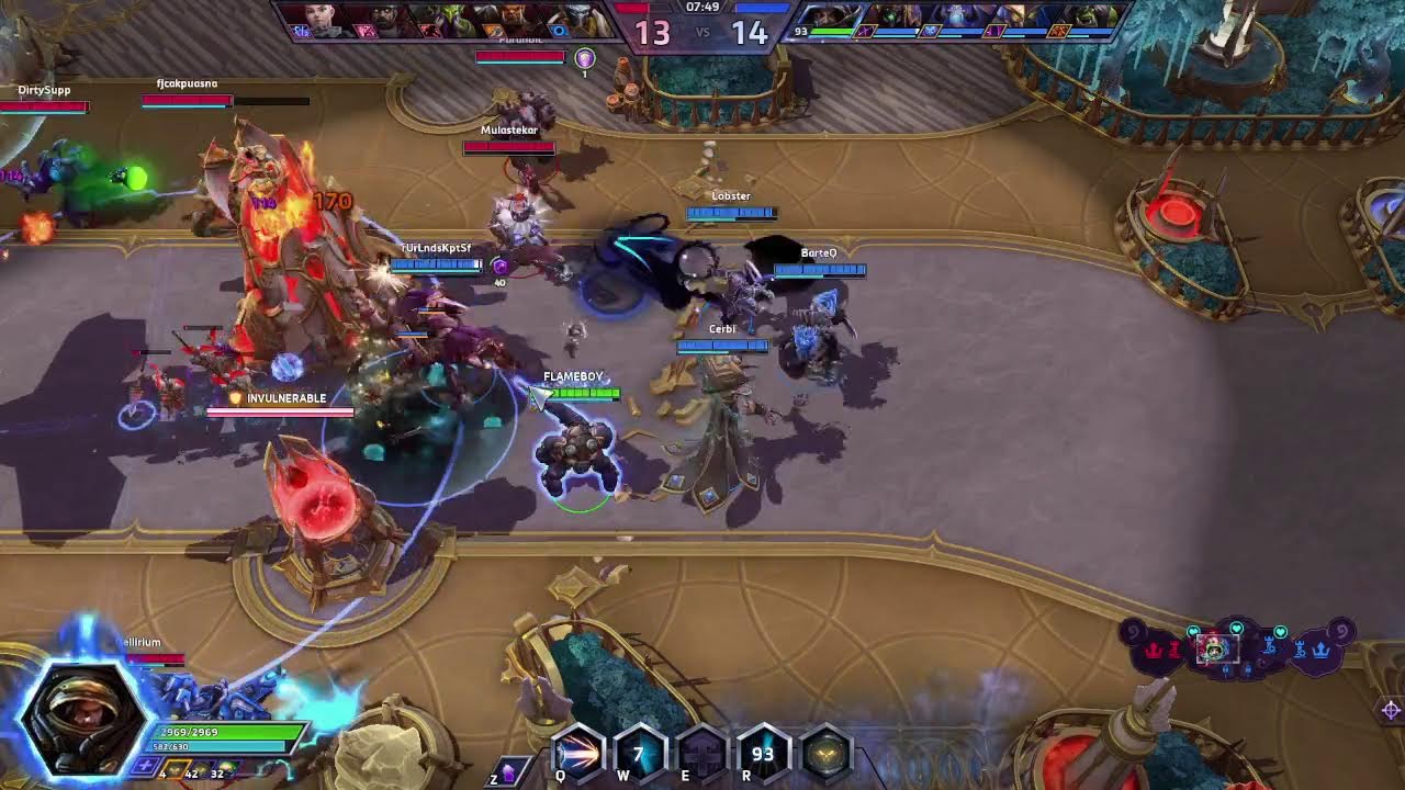 Heroes of the storm with Raynor on Aram map.  thumbnail