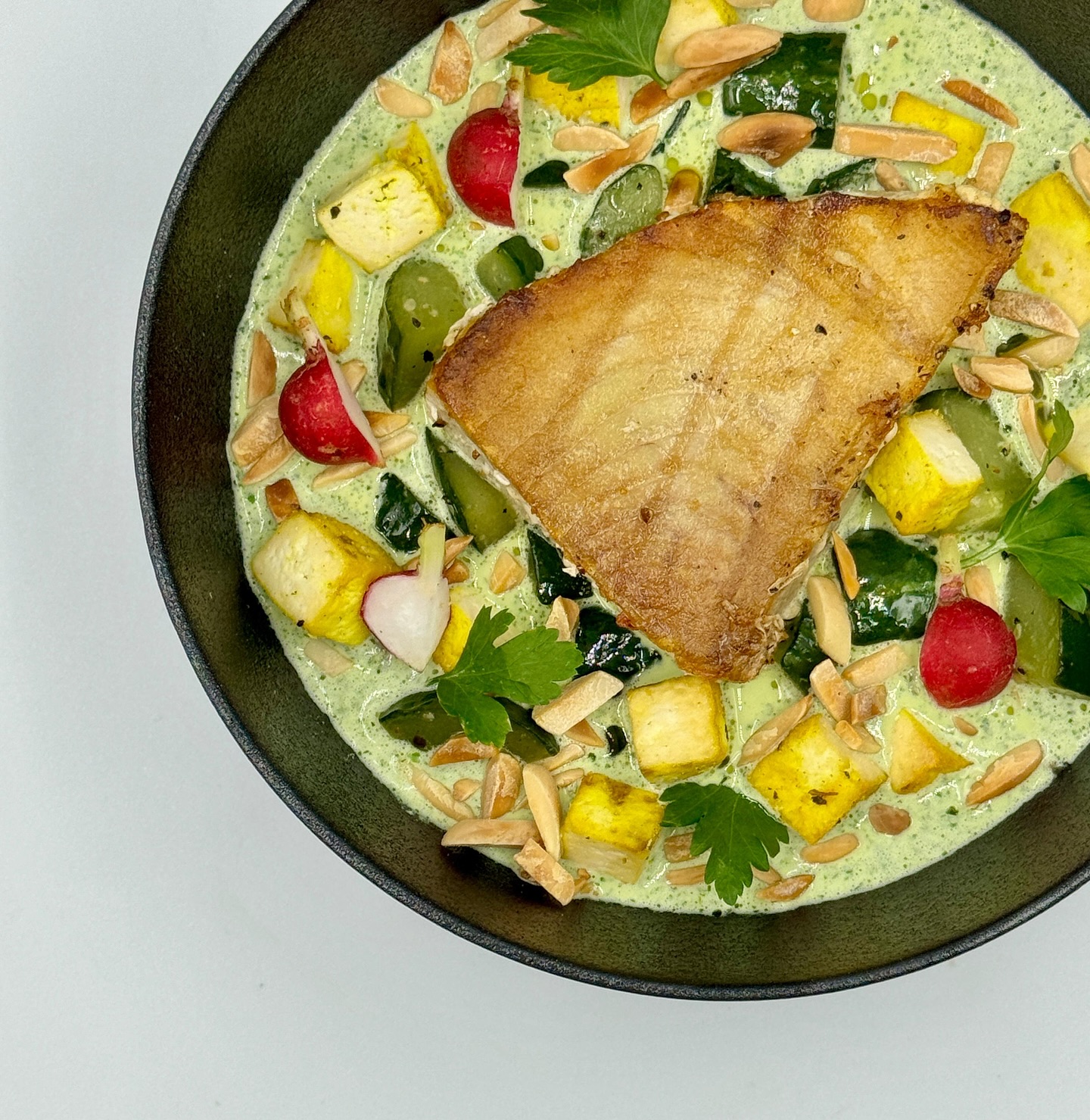 This dish will impress your guests! Perfect for seafood lovers looking to enjoy a restaurant-quality meal at home.

This