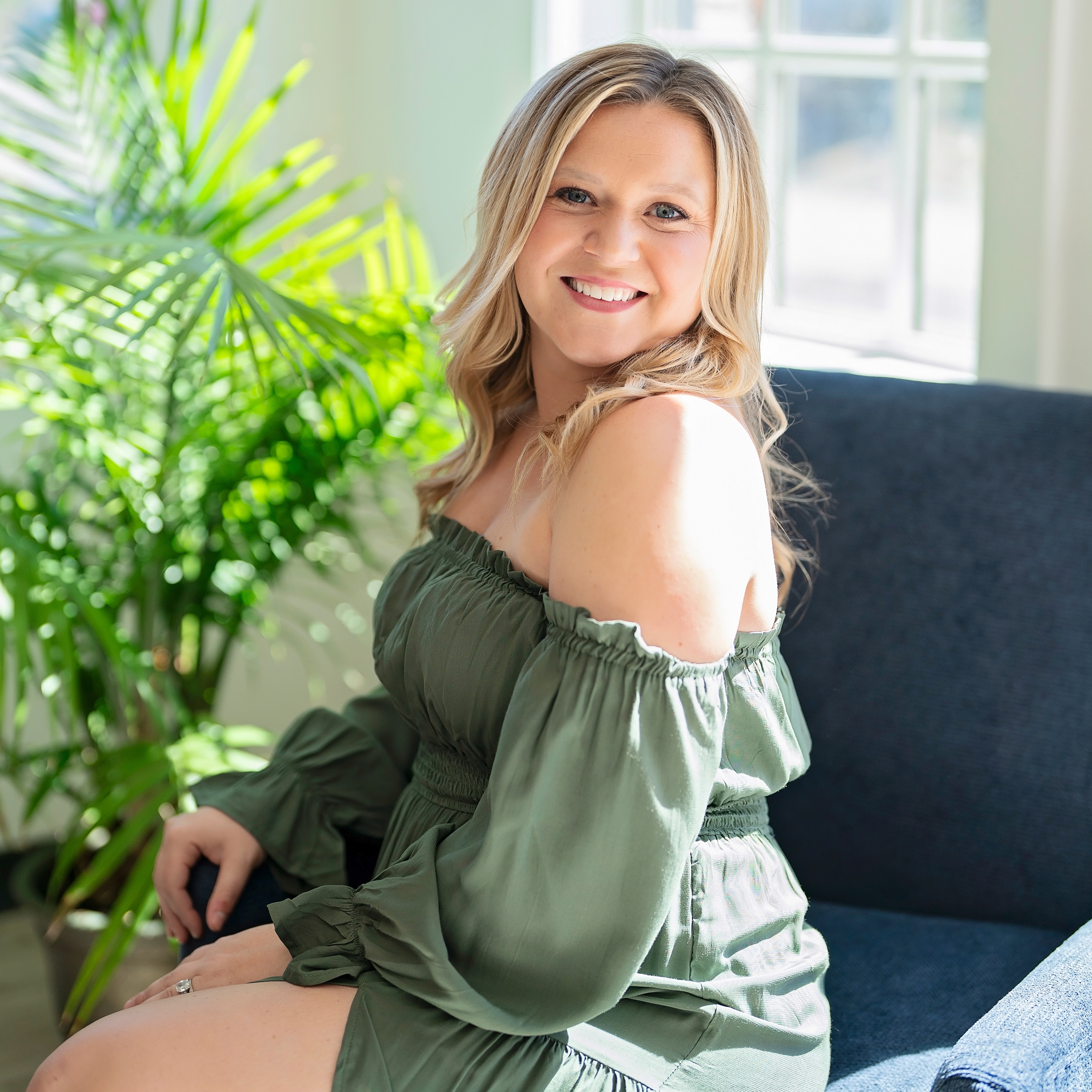 Book with me thumbnail