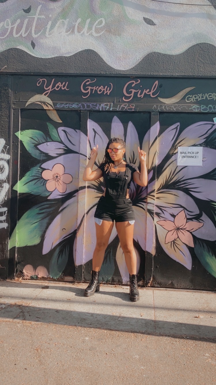 Nora’s Green Aura  thumbnail