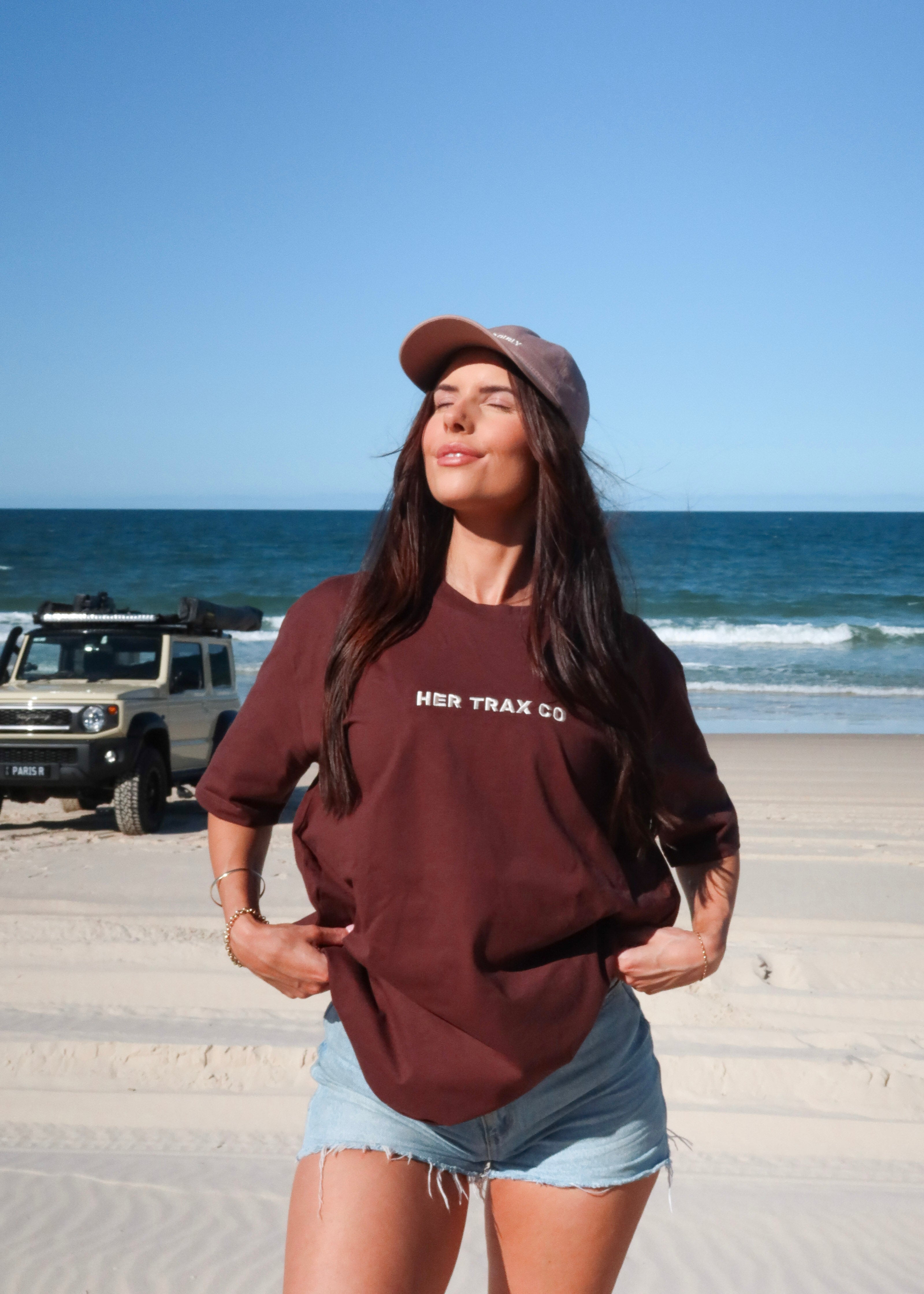 Her Shirt - Brown thumbnail