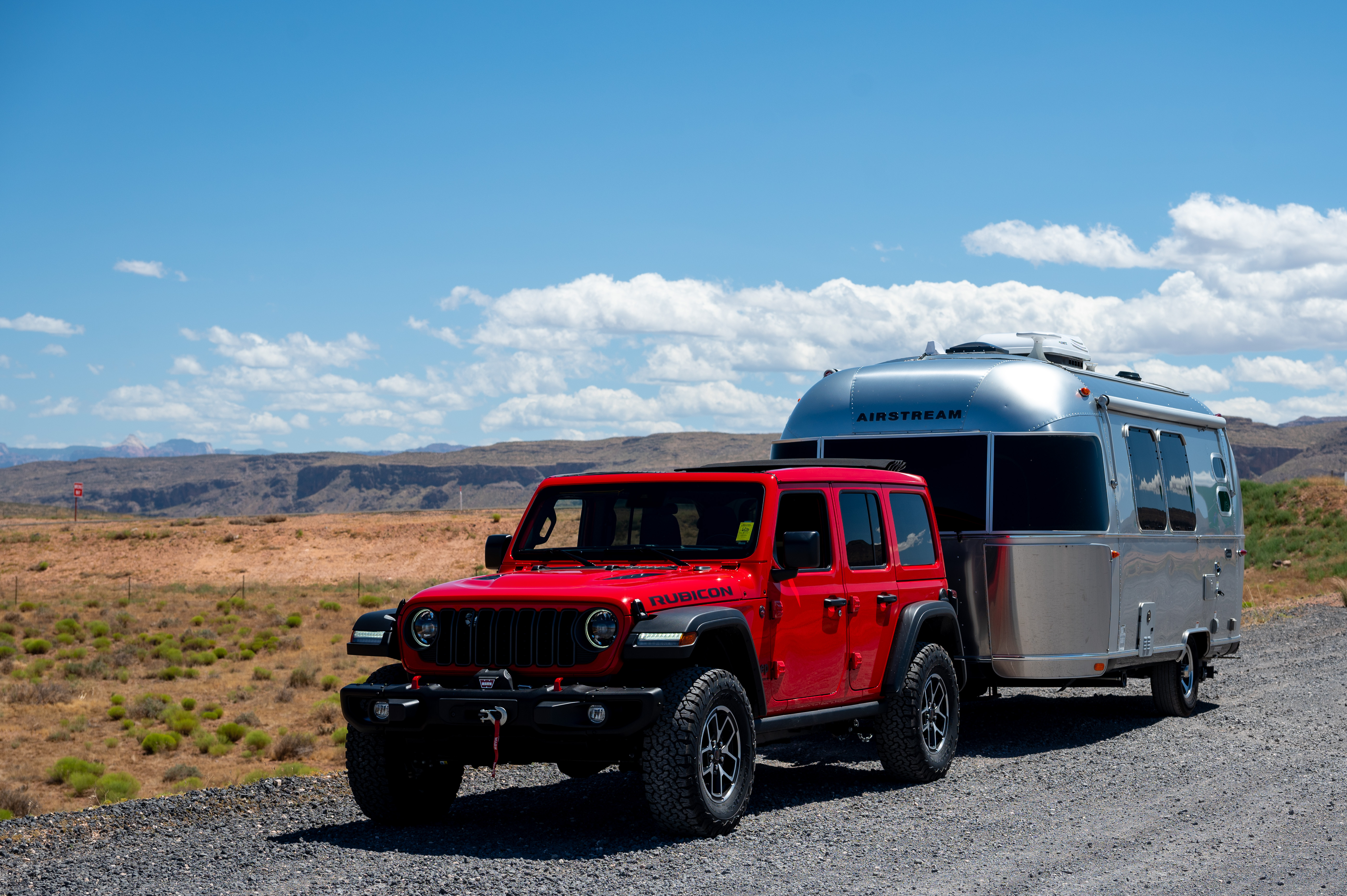 First Drive: 2024 Jeep Wrangler thumbnail