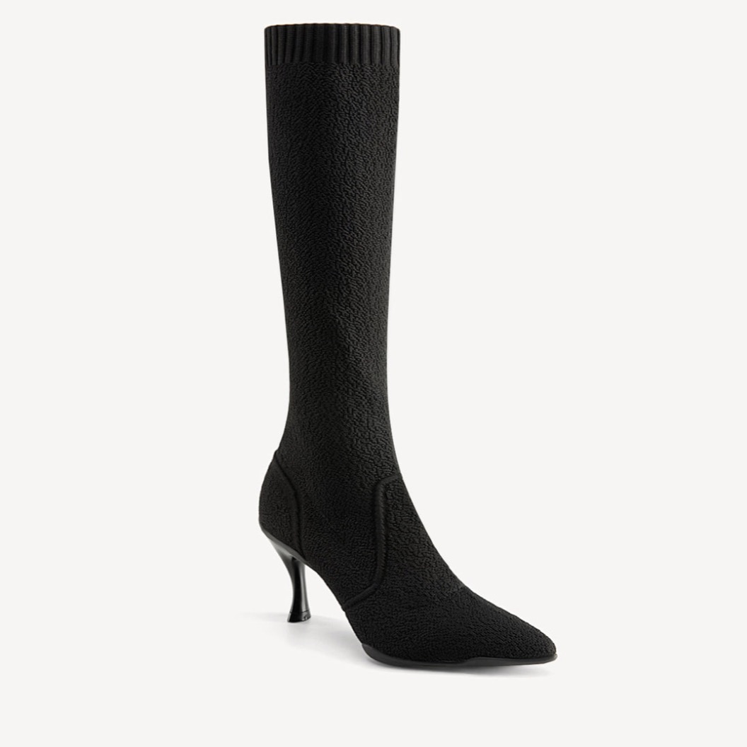 shop cosy island’s boots thumbnail