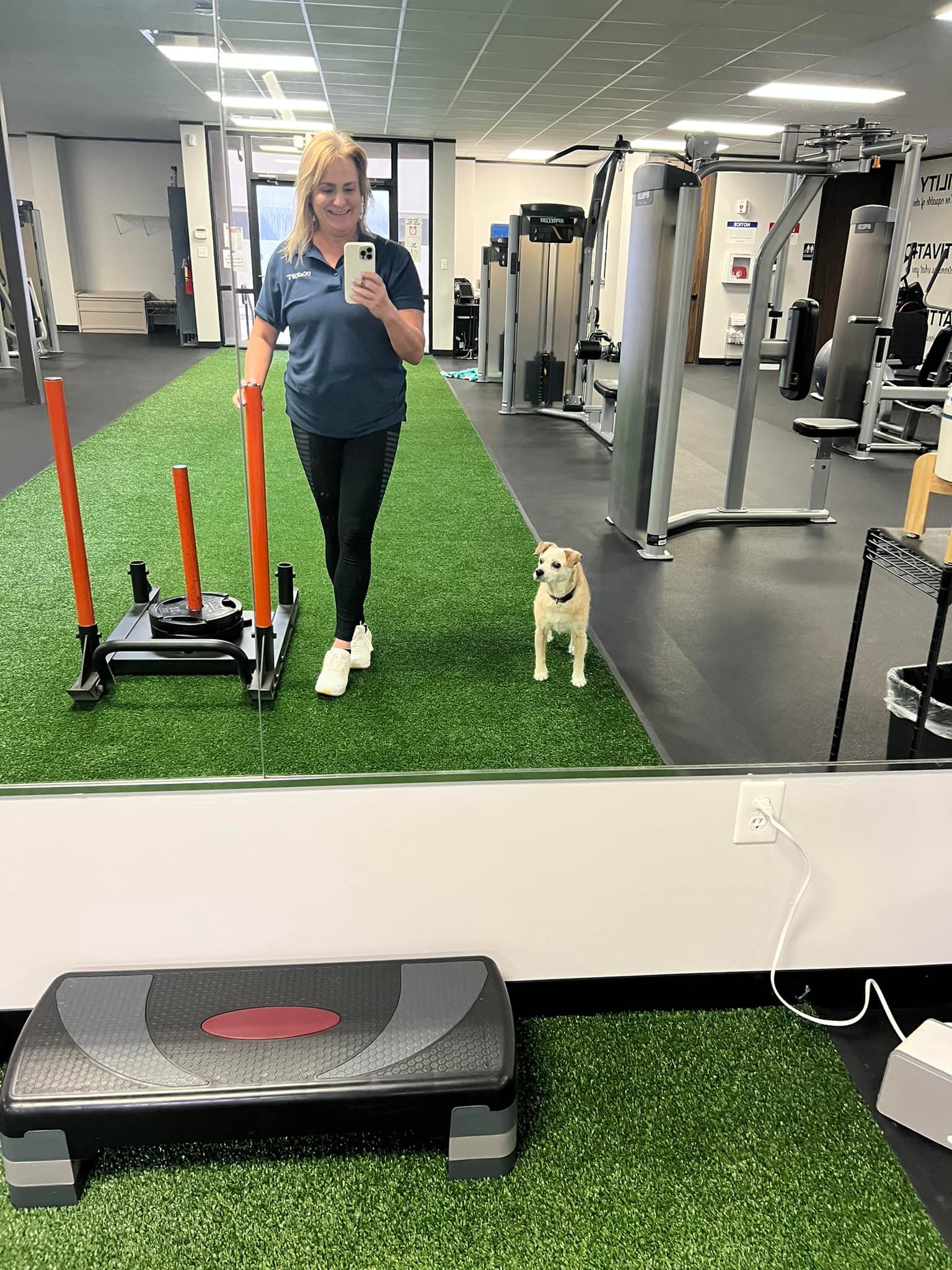 I took Rusty to work with me today. He loves it and he gives high fives for great workouts just like his momma. ♥️