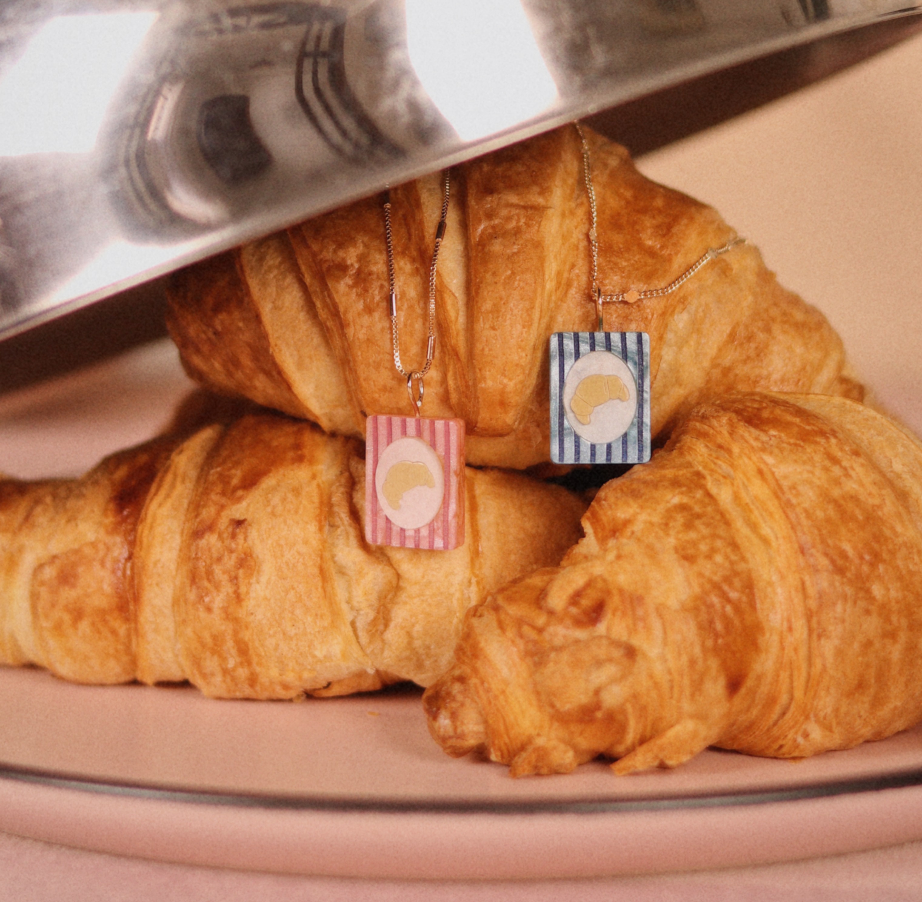 LANÇAMENTO - Out Of Collection MENU thumbnail