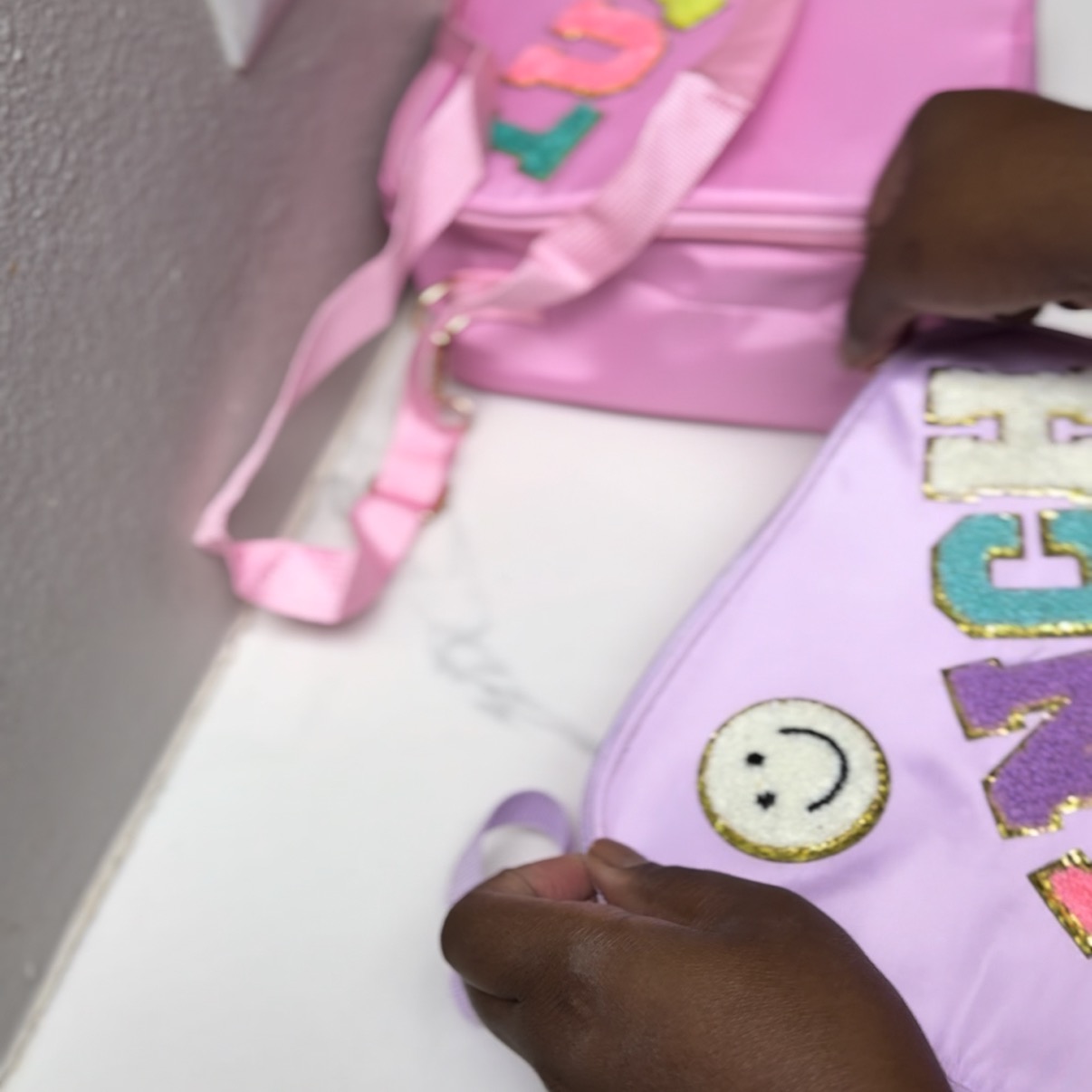 Amazon.com: Insulated Lunch Bag With Adjustable Shoulder Strap, Nylon Preppy Lunch Box Large Insulated Lunch Bag Reusable Lunch Tote Bag with Smiley Preppy LunchBag for Girls School Travel Picnic (Purple): Home & Kitchen thumbnail