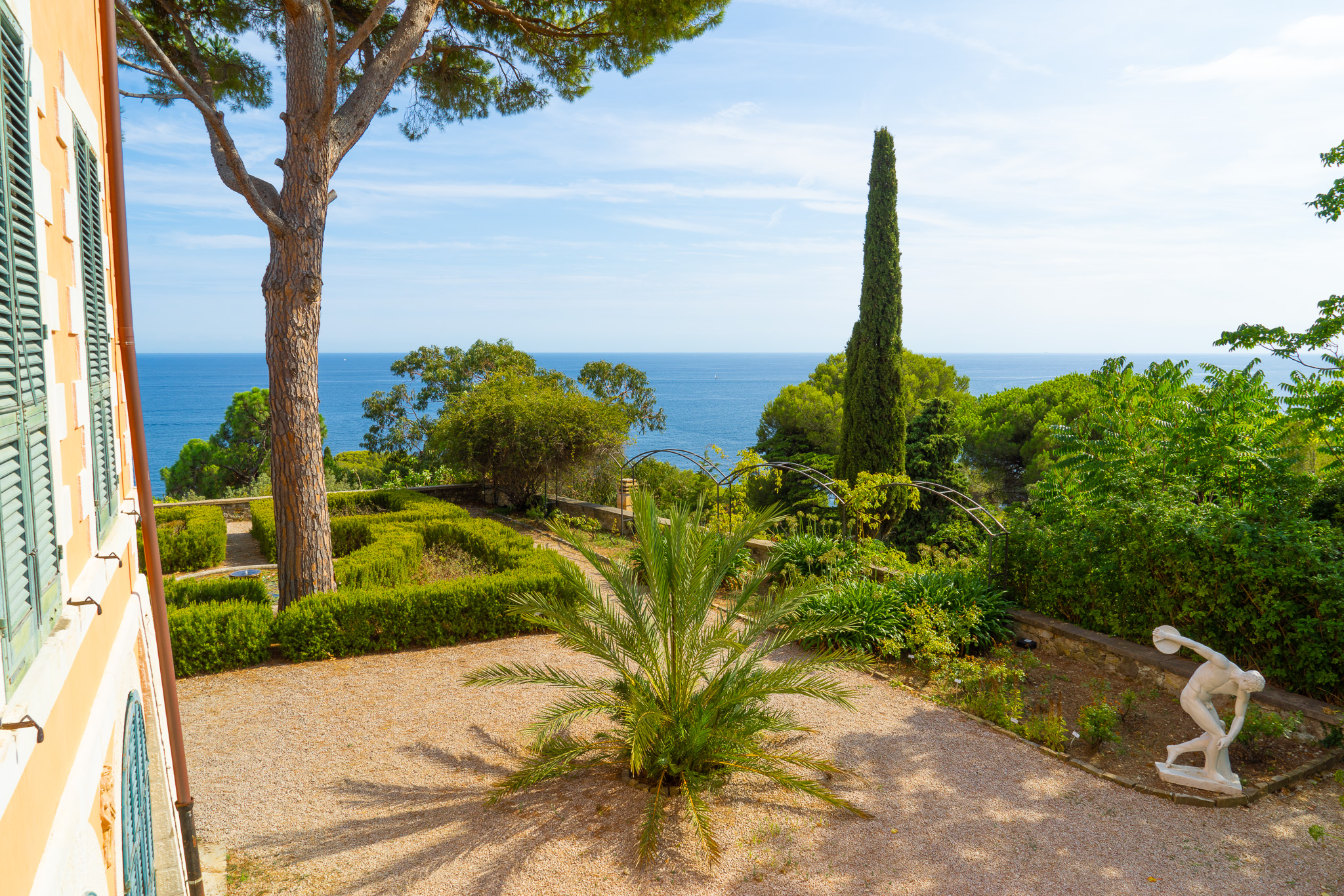 Villa Hanbury & Gardens thumbnail