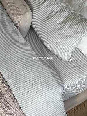 Stripes are my new obsession     #cozybedroom#bedroomdesign#bedroomdecor#bedroominspo#aestheticbedroom 