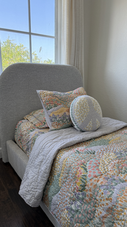 Toddler bed  thumbnail