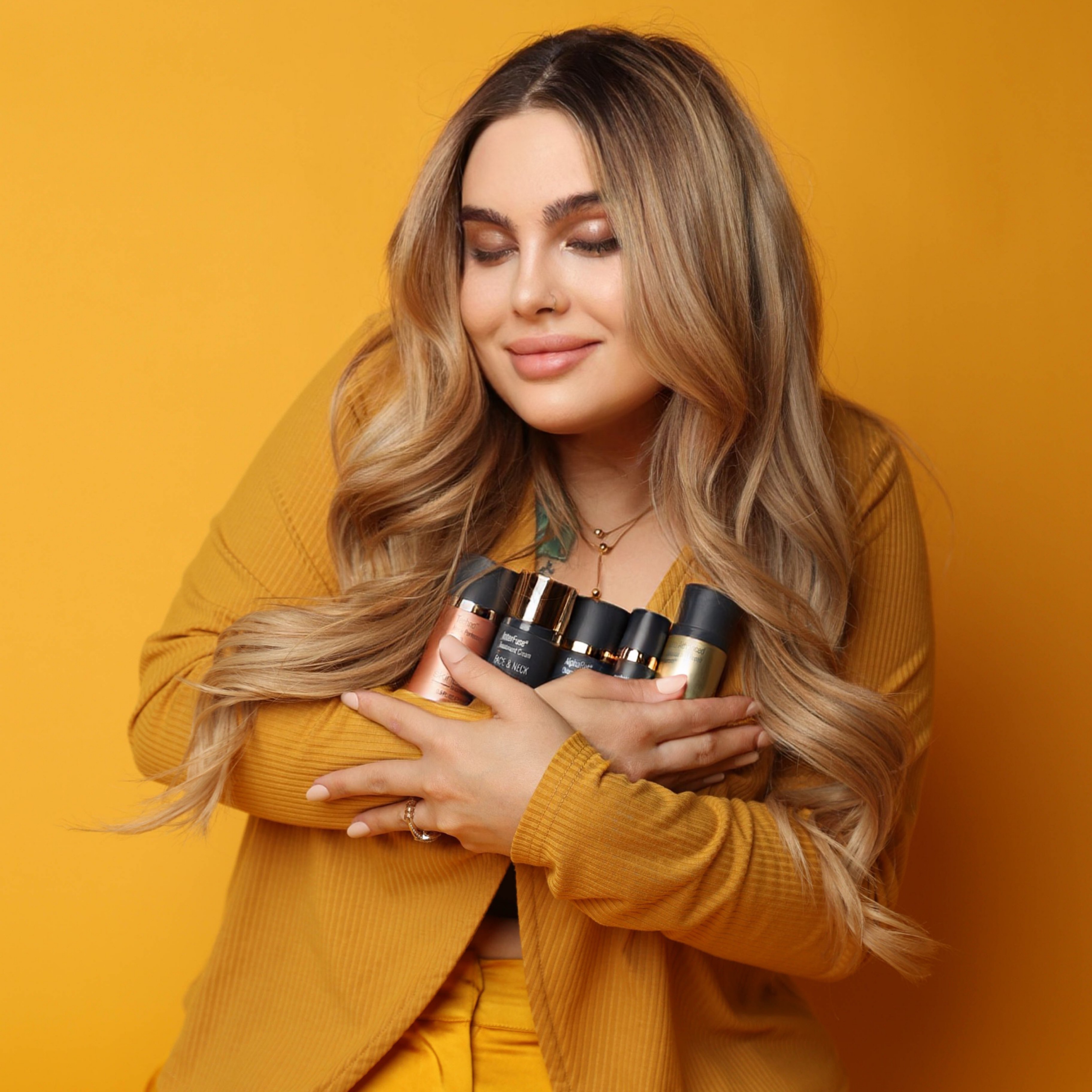 SHOP SKINBETTER thumbnail