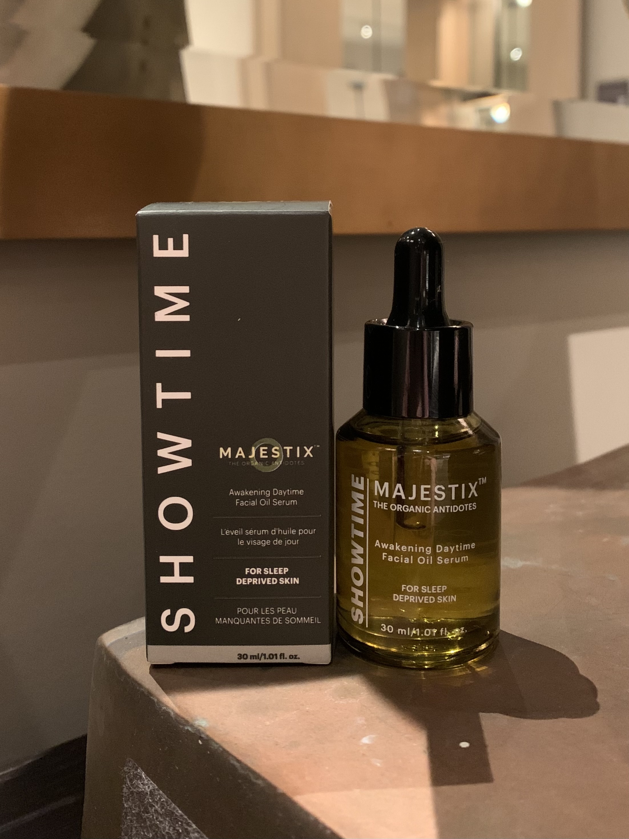 SHOWTIME Awakening Daytime Facial Oil Serum thumbnail