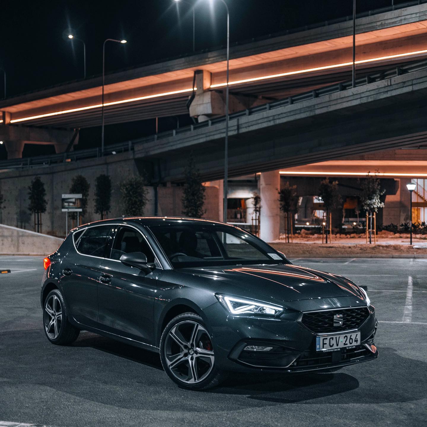 Mah boi Leonard lookin spiffy 
.
.
.
.
#photography #carphotography #nightscape #cityphotography #nightcar #midnightcrui