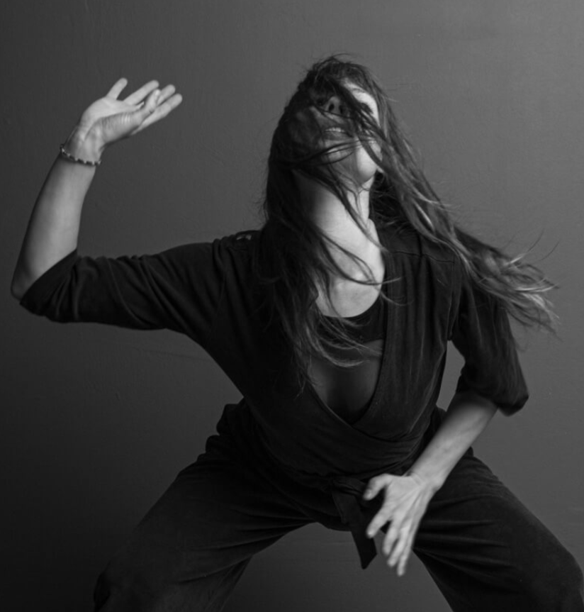 Unfolded Self - Tanze dich frei – entdecke, was jenseits deiner Glaubenssätze möglich ist. thumbnail