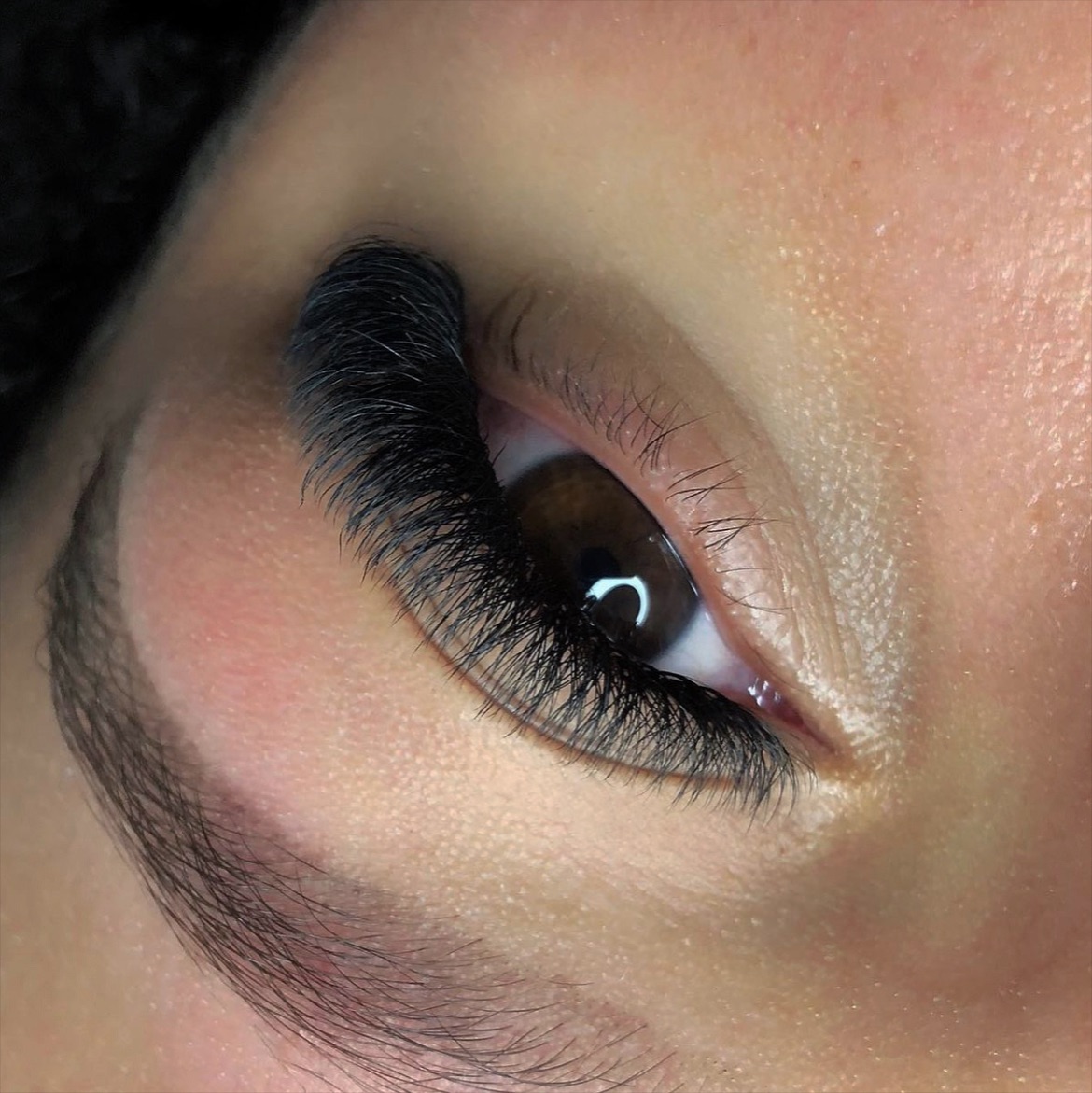 Volume Borboleta o queridinho delasss por aqui, ele entrega volume sem perde a “naturalidade”, ele entrega oque você pro