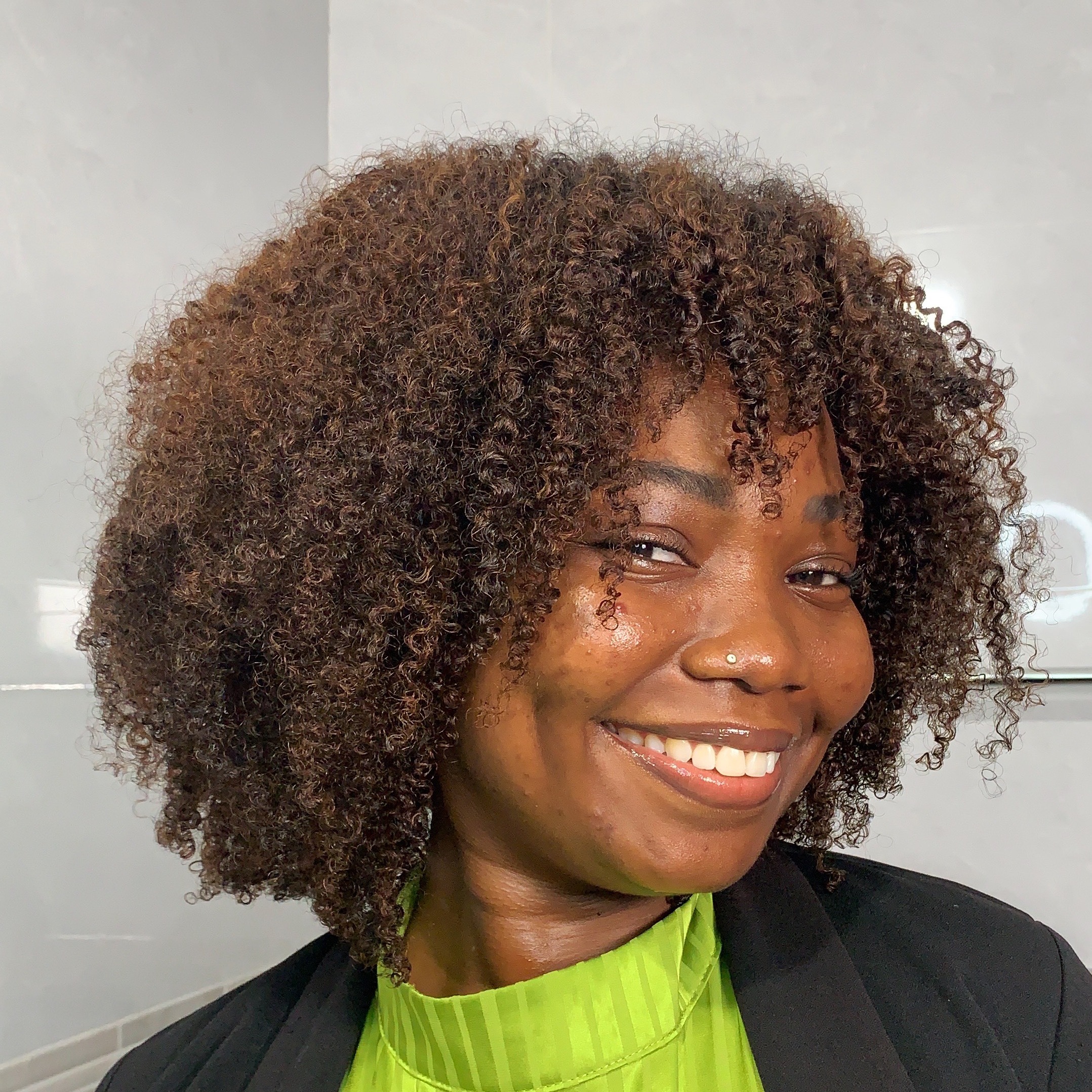 Hergiven Hair - Shake & Go Wig thumbnail