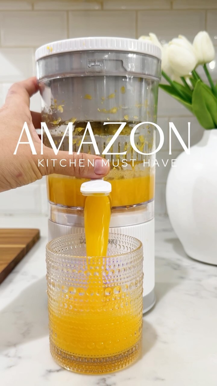 This @amazon electric juicer is a total game-changer! 🤩

Such a must-have specially for the winter months ahead—a perfec