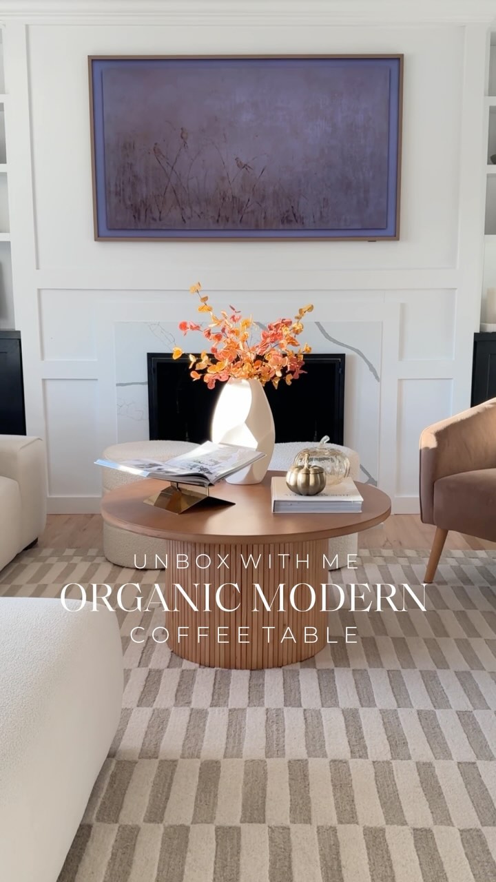 The coffee table of my dreams for under $350?! YES, please! 🙌🏼 

Comment “I NEED THIS” for links! 🔗 

This organic moder