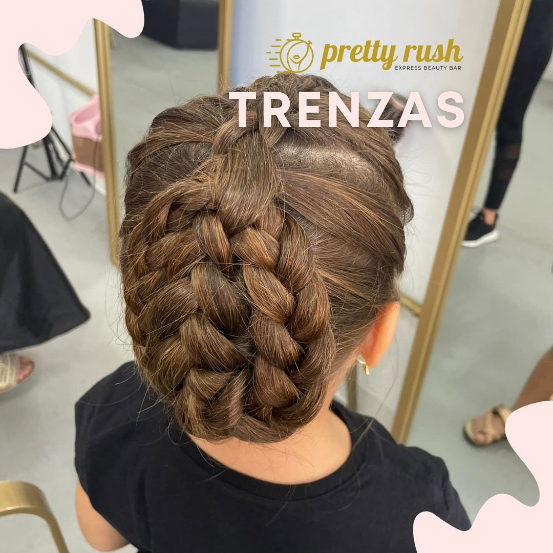 ¿Sabías? Tanto para niñas como para adultas, realizamos:
🌷Trenzas (variedad estilos con o sin accesorios).
🌷 Peinados
🌷 