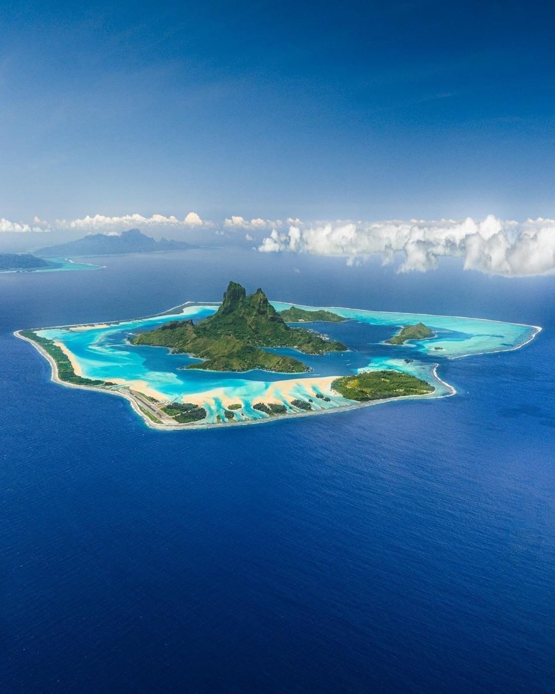 French Polynesia, Bora Bora thumbnail