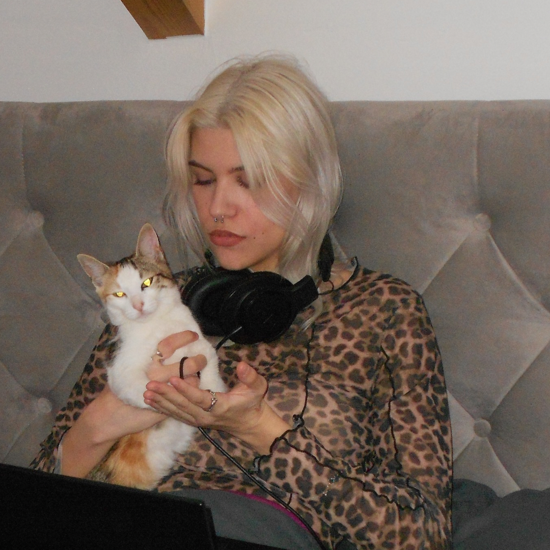 Book a 1 on 1 call to learn from Ediba……. thumbnail