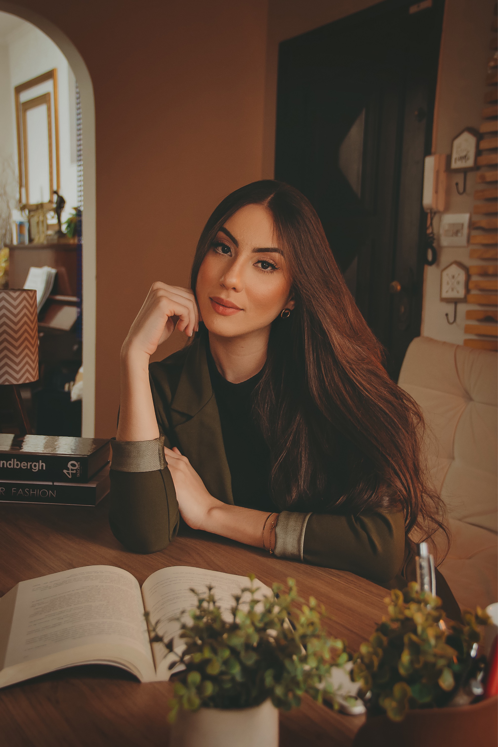 Carolina Samani: Age, Family, Biography - ubd6idz
