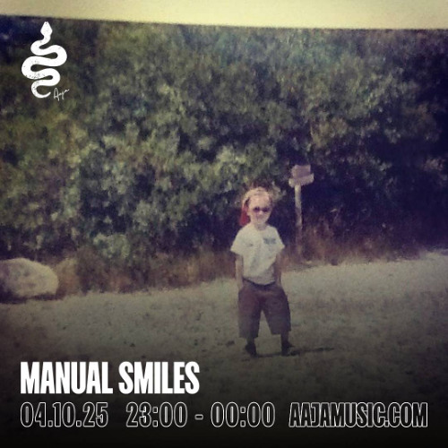 Manual Smiles on Aaja Radio - 04 October thumbnail