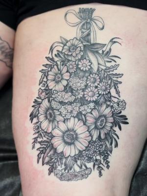 A specially crafted bundle od drying herbs and flowers for Rachel 🌼 #greenwitch #tattoo #floraltattoo #witchtok #tattooc