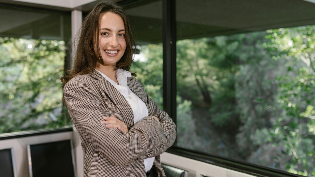 Liderança em dois tempos: o que se vive dentro ressoa fora thumbnail