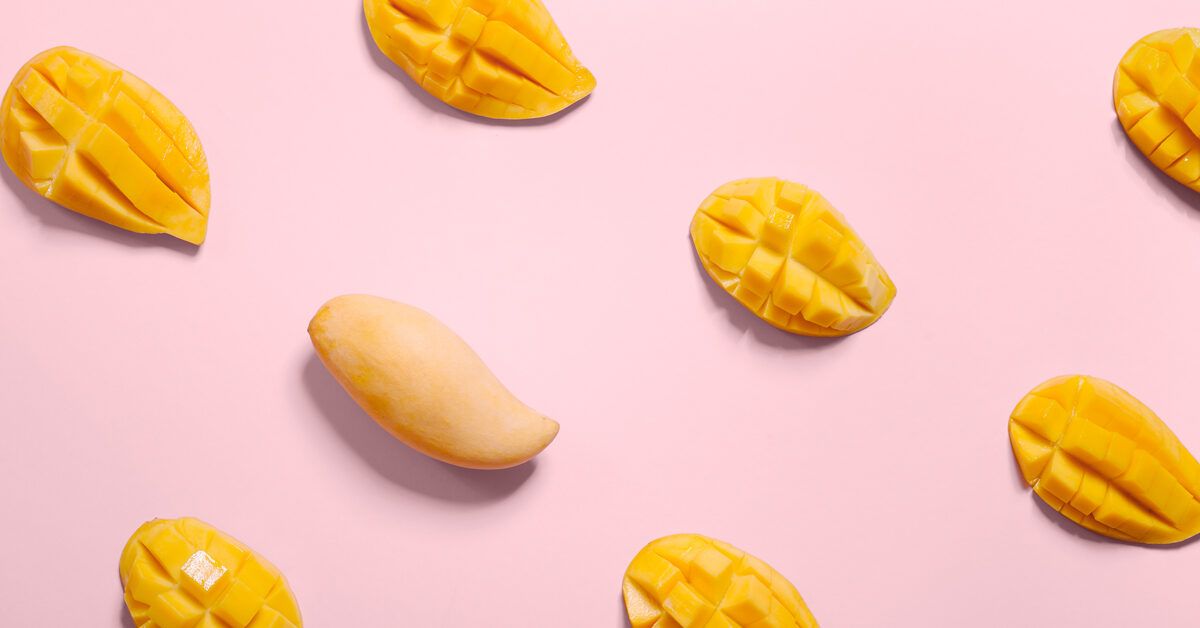 This Sweet Dessert Soup from Hong Kong Is the Best Way to Eat Mangos thumbnail