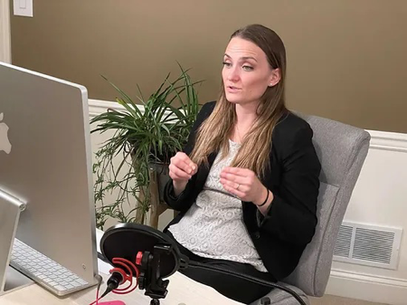 masterclass: endometriosis & surgery 101 thumbnail