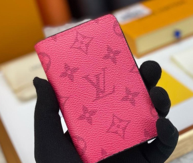 LV Wallet Pink  thumbnail