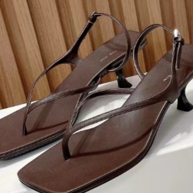 The Row Heels thumbnail