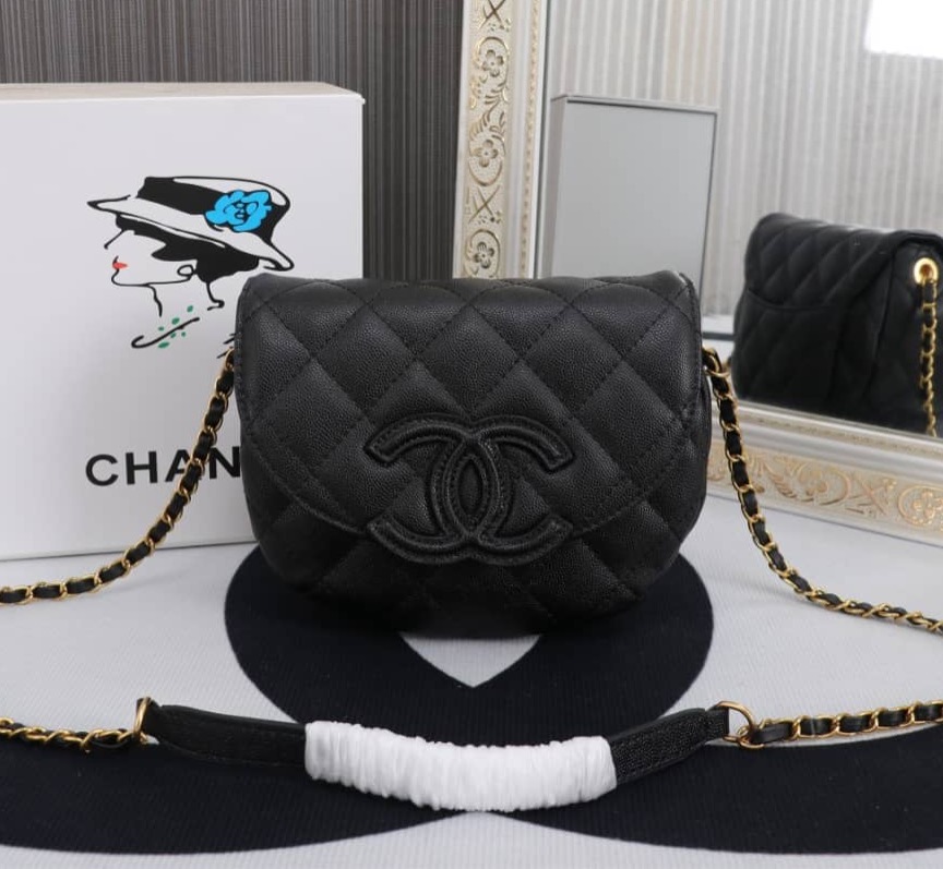 Chanel Flap thumbnail