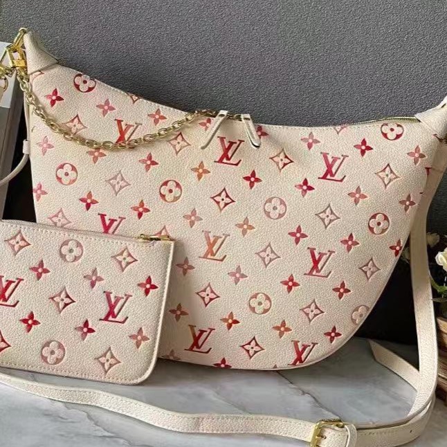 LV Large Half moon  thumbnail