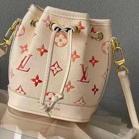 LV Drawstring  thumbnail