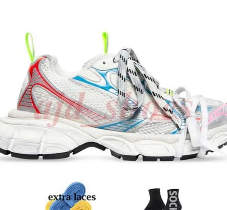Balenciaga Sneakers  thumbnail