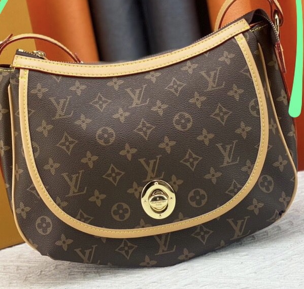 LV Shoulder  thumbnail