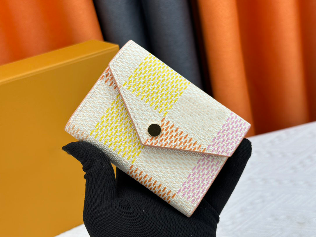 LV wallet  thumbnail